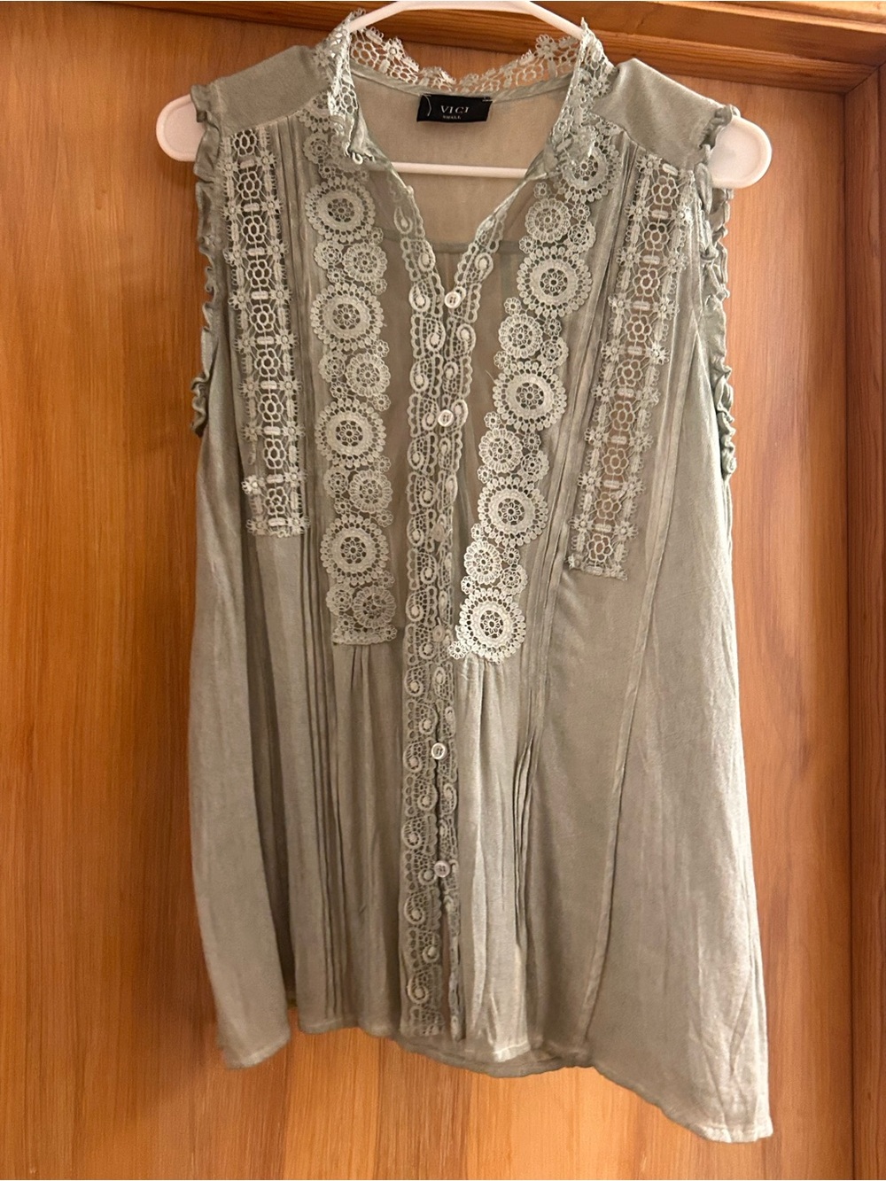 VICI Lace-Trim Sleeveless Henley Top in Sage